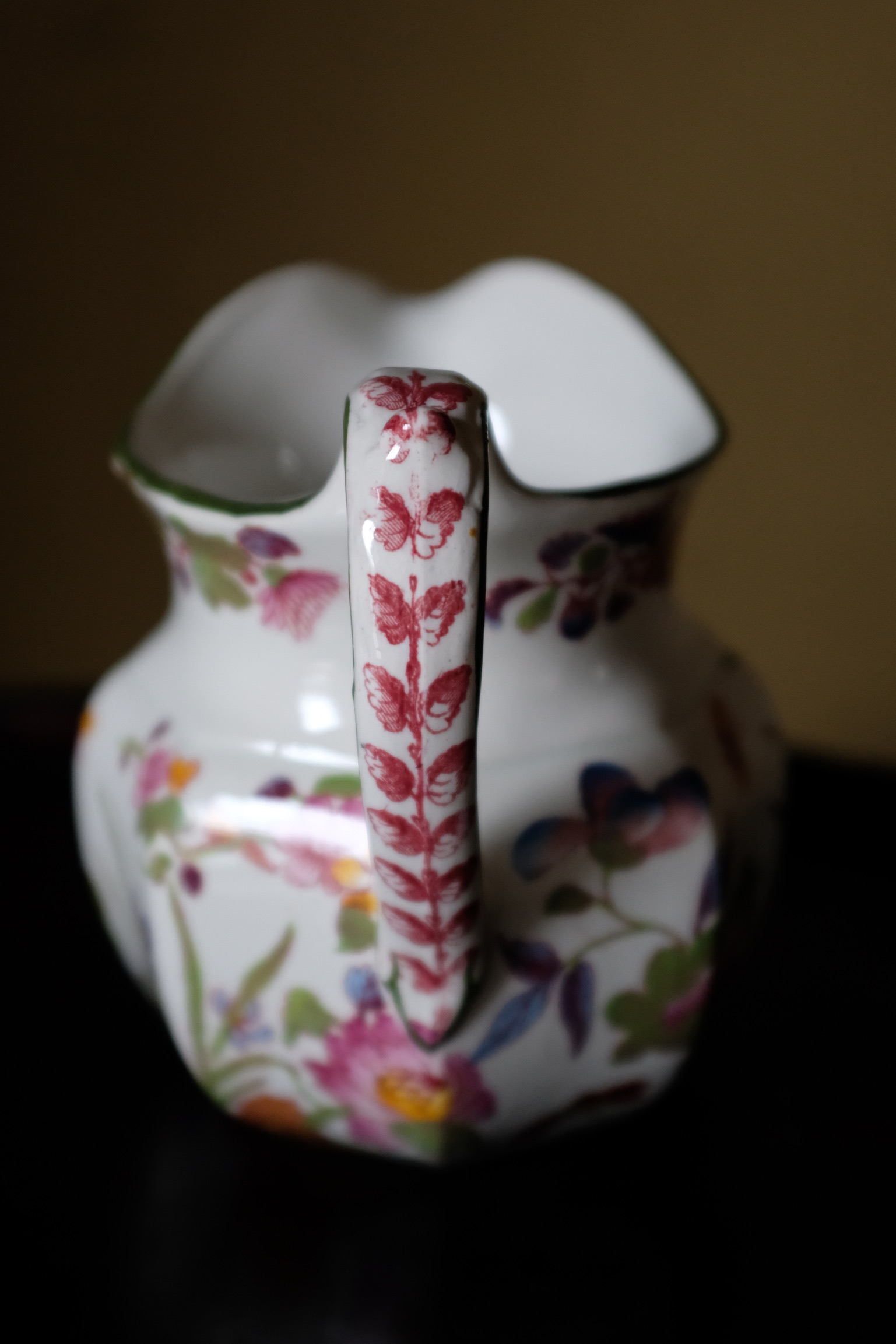 wedgwood_vase